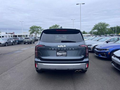 Gravity Gray 2024 Kia Telluride EX