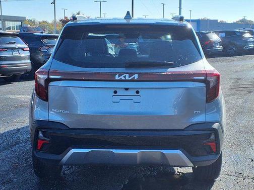 2024 Kia Seltos S