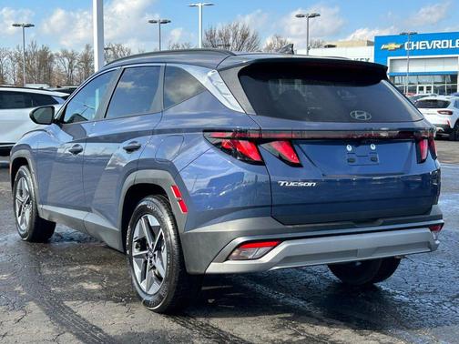 2025 Hyundai TUCSON SEL