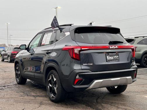 2024 Kia Seltos EX