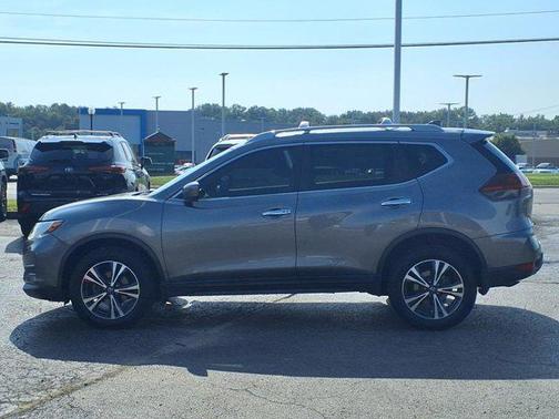 2020 Nissan Rogue SV