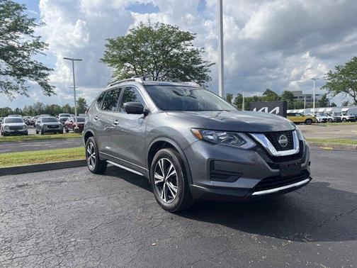 2020 Nissan Rogue SV