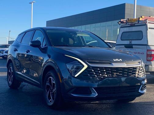 2024 Kia Sportage LX