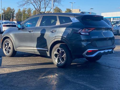2024 Kia Sportage LX