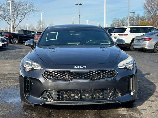 2023 Kia Stinger GT-Line