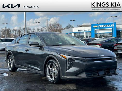 2025 Kia K4 LXS