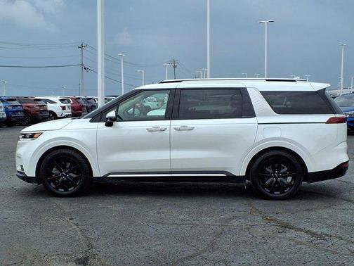 2024 Kia Carnival SX Prestige