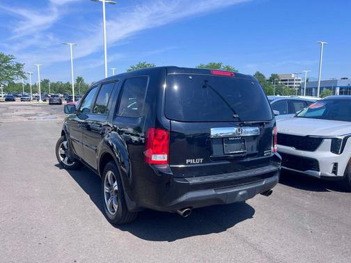 2015 Honda Pilot SE