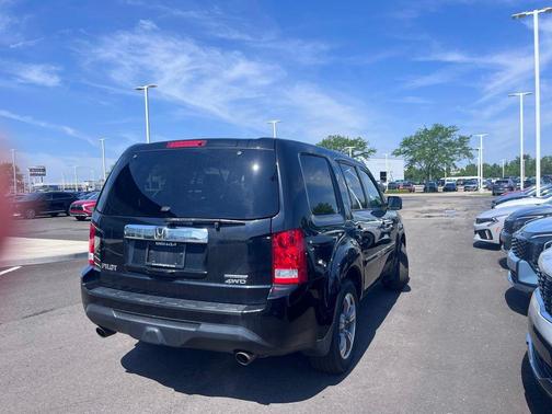 2015 Honda Pilot SE