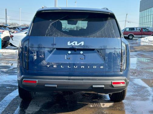 2027 Kia Telluride S