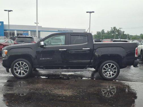 2022 GMC Canyon Denali