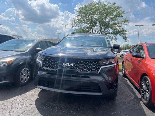 2022 Kia Sorento S