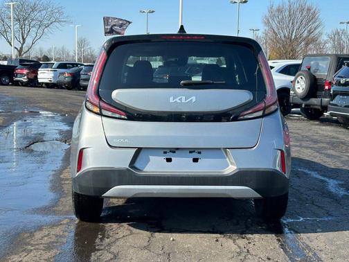 2023 Kia Soul LX