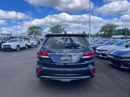 Night Sky Pearl 2017 Hyundai SANTA FE SE