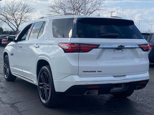 2023 Chevrolet Traverse High Country