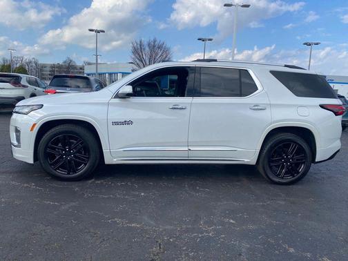 2023 Chevrolet Traverse High Country