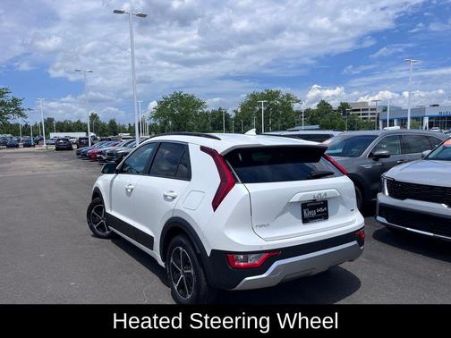 Snow White Pearl 2023 Kia Niro Plug-In Hybrid EX