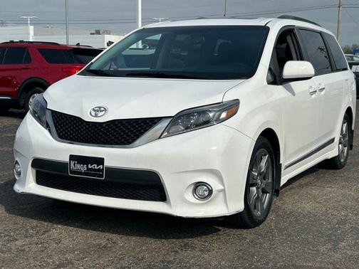 2017 Toyota Sienna SE Premium