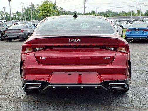 2024 Kia K5 GT-Line