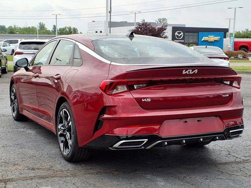 2024 Kia K5 GT-Line