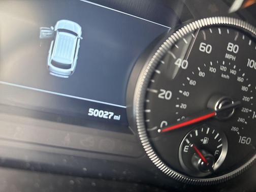 Glacial White Pearl 2022 Kia Telluride SX