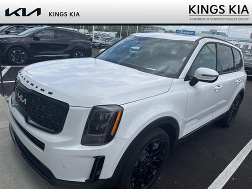 Glacial White Pearl 2022 Kia Telluride SX