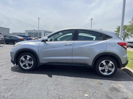 2017 Honda HR-V LX
