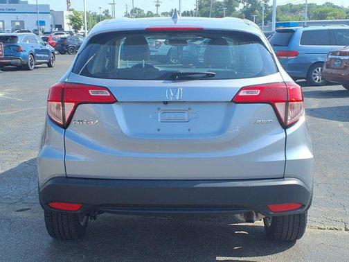 2017 Honda HR-V LX