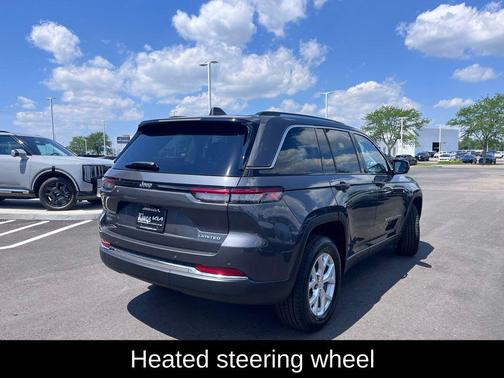 Baltic Gray Metallic Clearcoat 2023 Jeep Grand Cherokee Limited