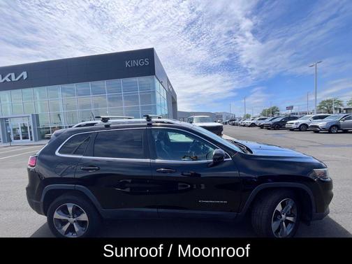 Diamond Black Crystal Pearlcoat 2019 Jeep Cherokee Limited