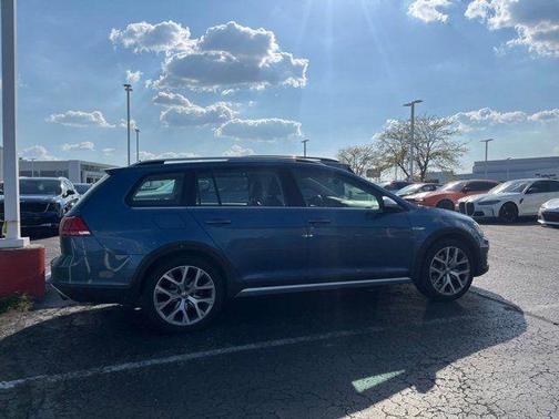 2017 Volkswagen Golf Alltrack TSI SEL