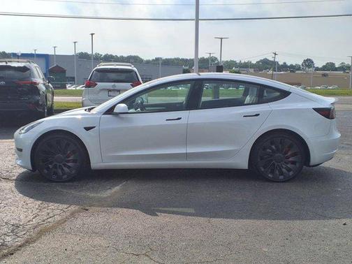 2023 Tesla Model 3 Performance