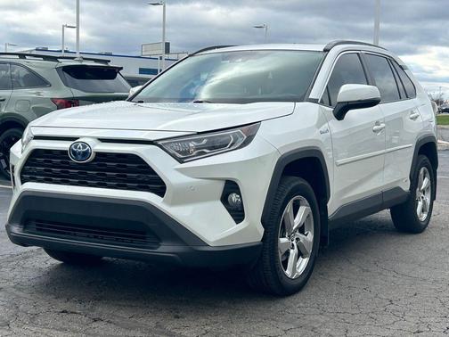 2021 Toyota RAV4 Hybrid XLE Premium