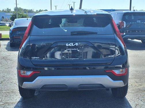 2024 Kia Niro LX