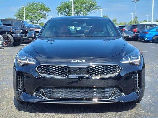 2023 Kia Stinger GT2