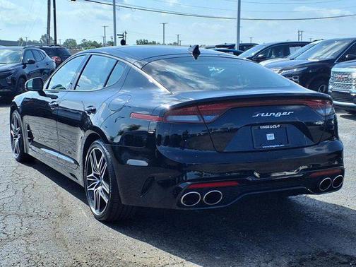 2023 Kia Stinger GT2