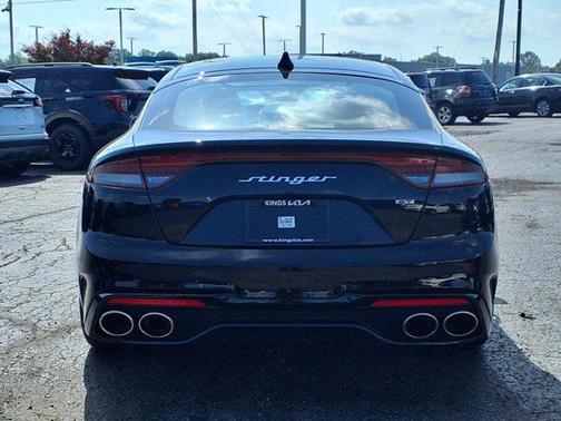 2023 Kia Stinger GT2
