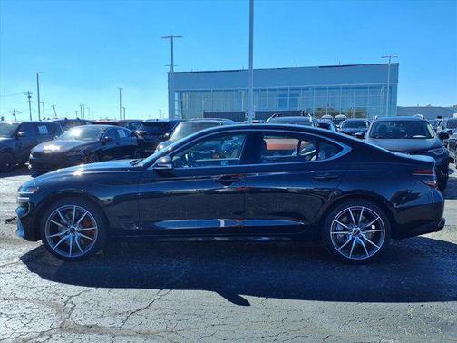 2025 Genesis G70 2.5T RWD