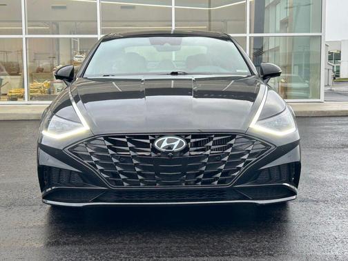 2020 Hyundai SONATA Limited
