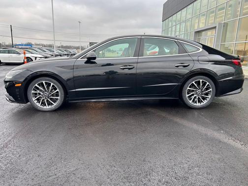 2020 Hyundai SONATA Limited