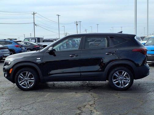 2022 Kia Seltos LX