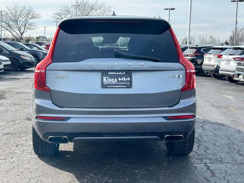 2019 Volvo XC90 T5 R-Design