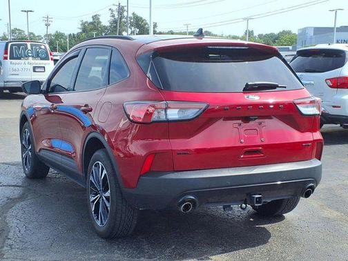 2022 Ford Escape SEL