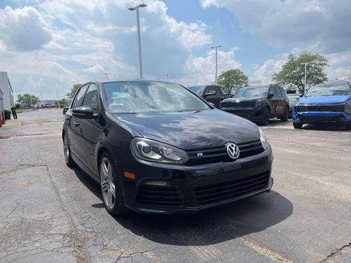 2013 Volkswagen Golf R 4-Door w/DCC & Navigation