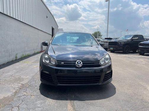 2013 Volkswagen Golf R 4-Door w/DCC & Navigation