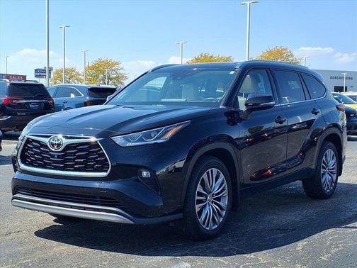 2022 Toyota Highlander Platinum