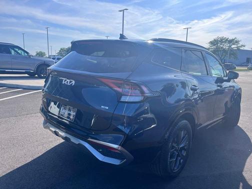 Vesta Blue 2023 Kia Sportage Hybrid SX-Prestige