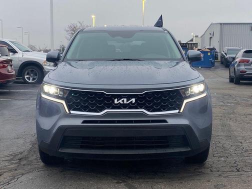 2023 Kia Sorento LX