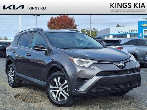 2017 Toyota RAV4 LE