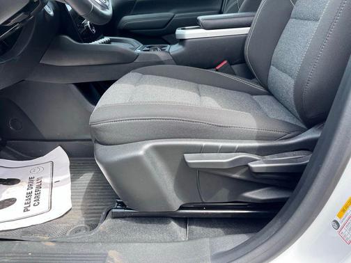 Summit White 2026 GMC Terrain FWD Elevation